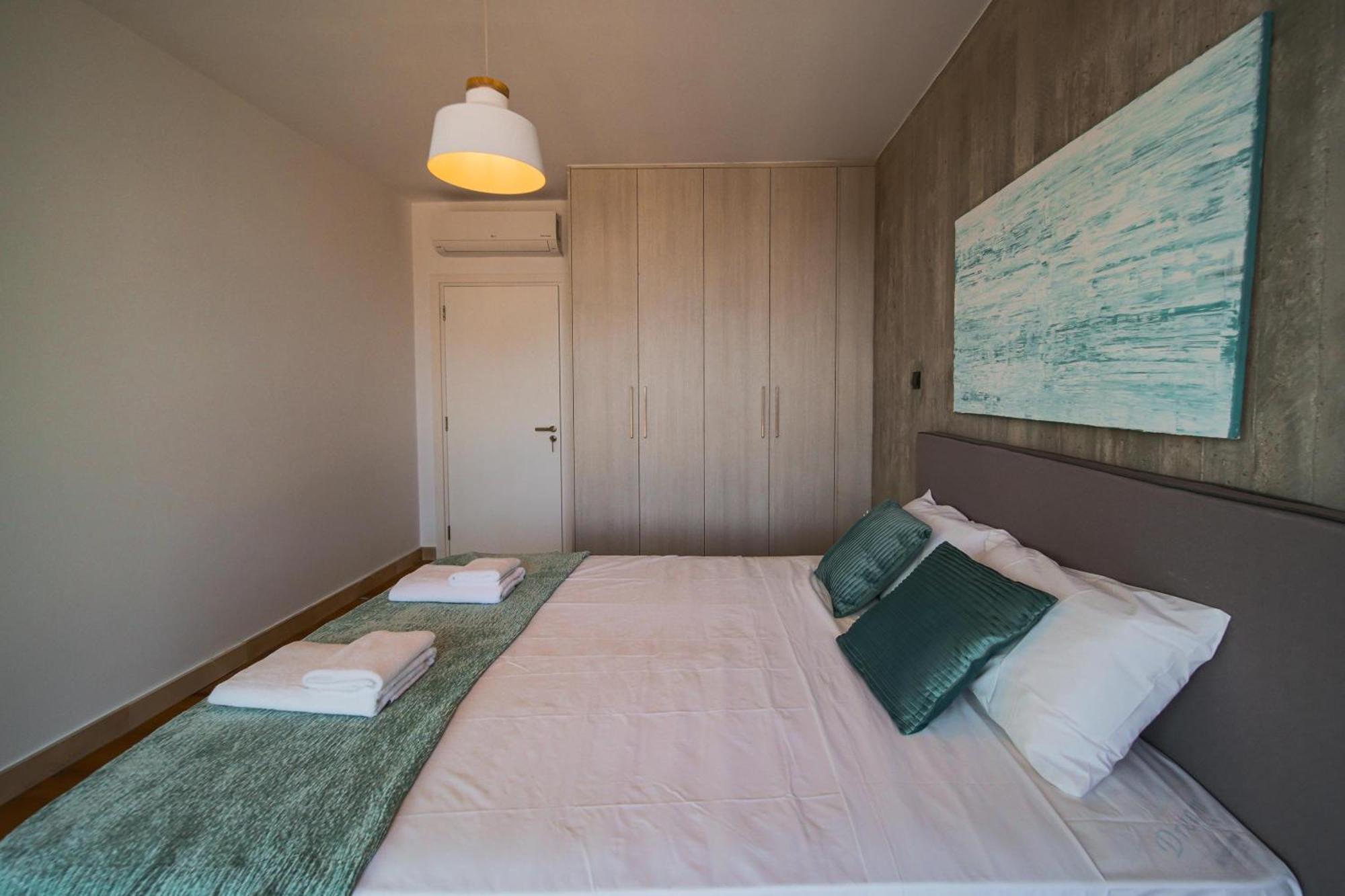 Appartamento Avenue 102 1 Bed Paphos Esterno foto