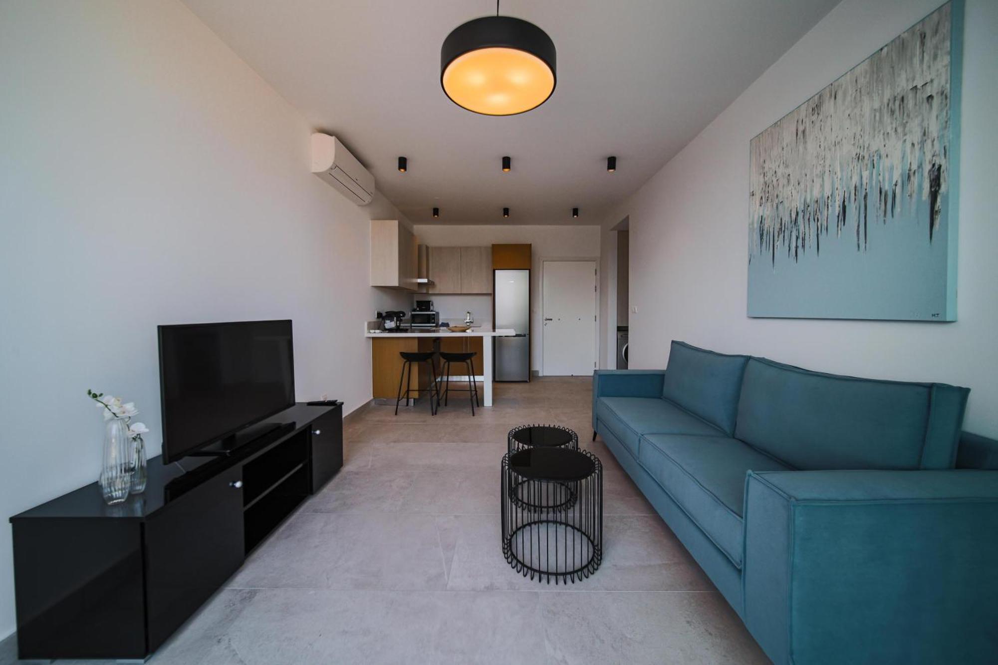 Appartamento Avenue 102 1 Bed Paphos Esterno foto
