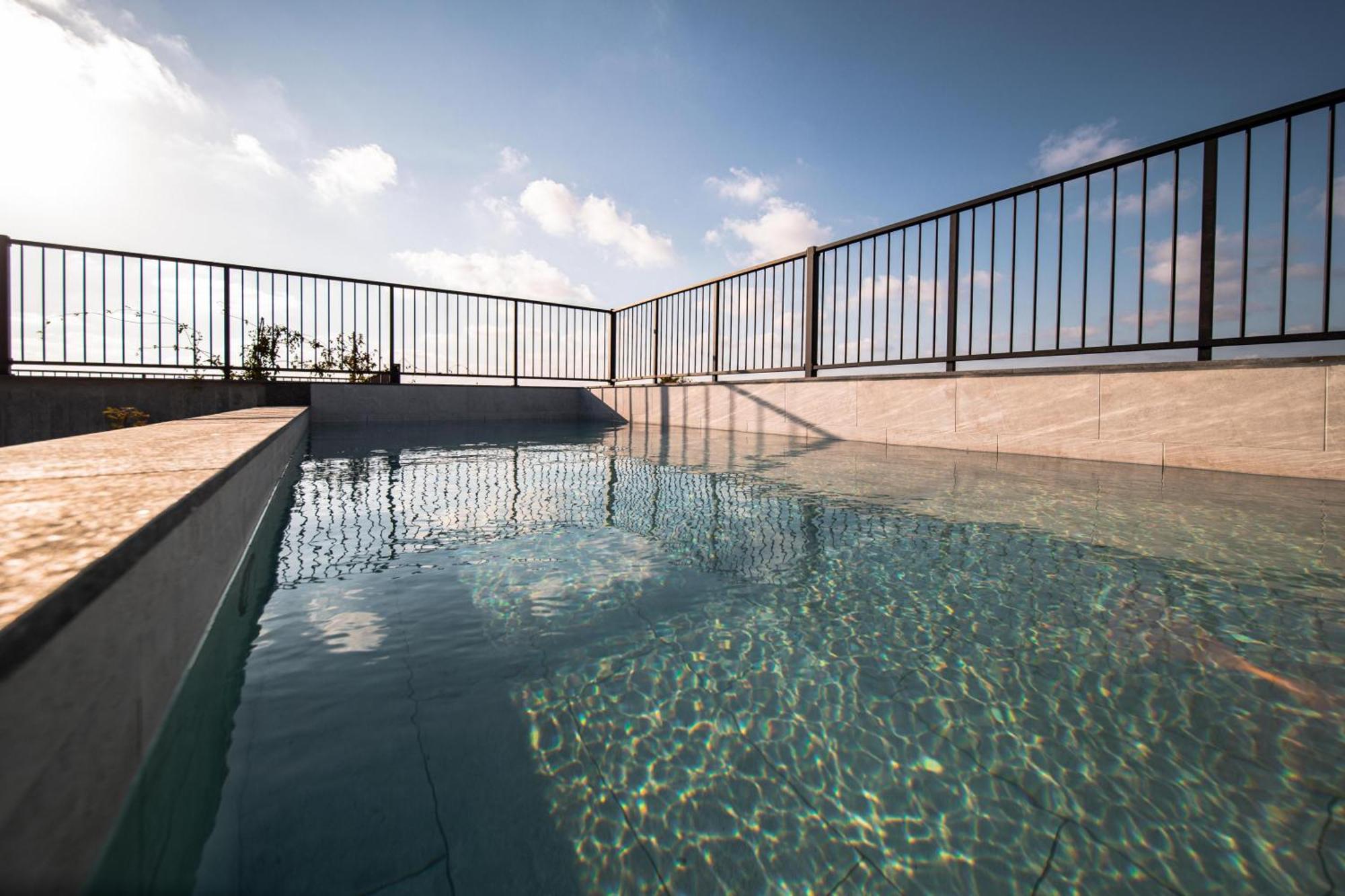 Appartamento Avenue 102 1 Bed Paphos Esterno foto